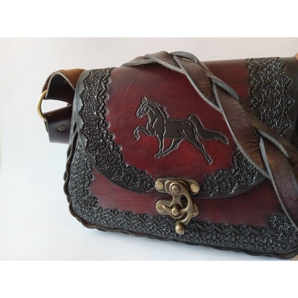 VTG Hand-Tooled Cherry & Black Leather Equestrian Horse Saddle Bag OOAK - Picture 1 of 16